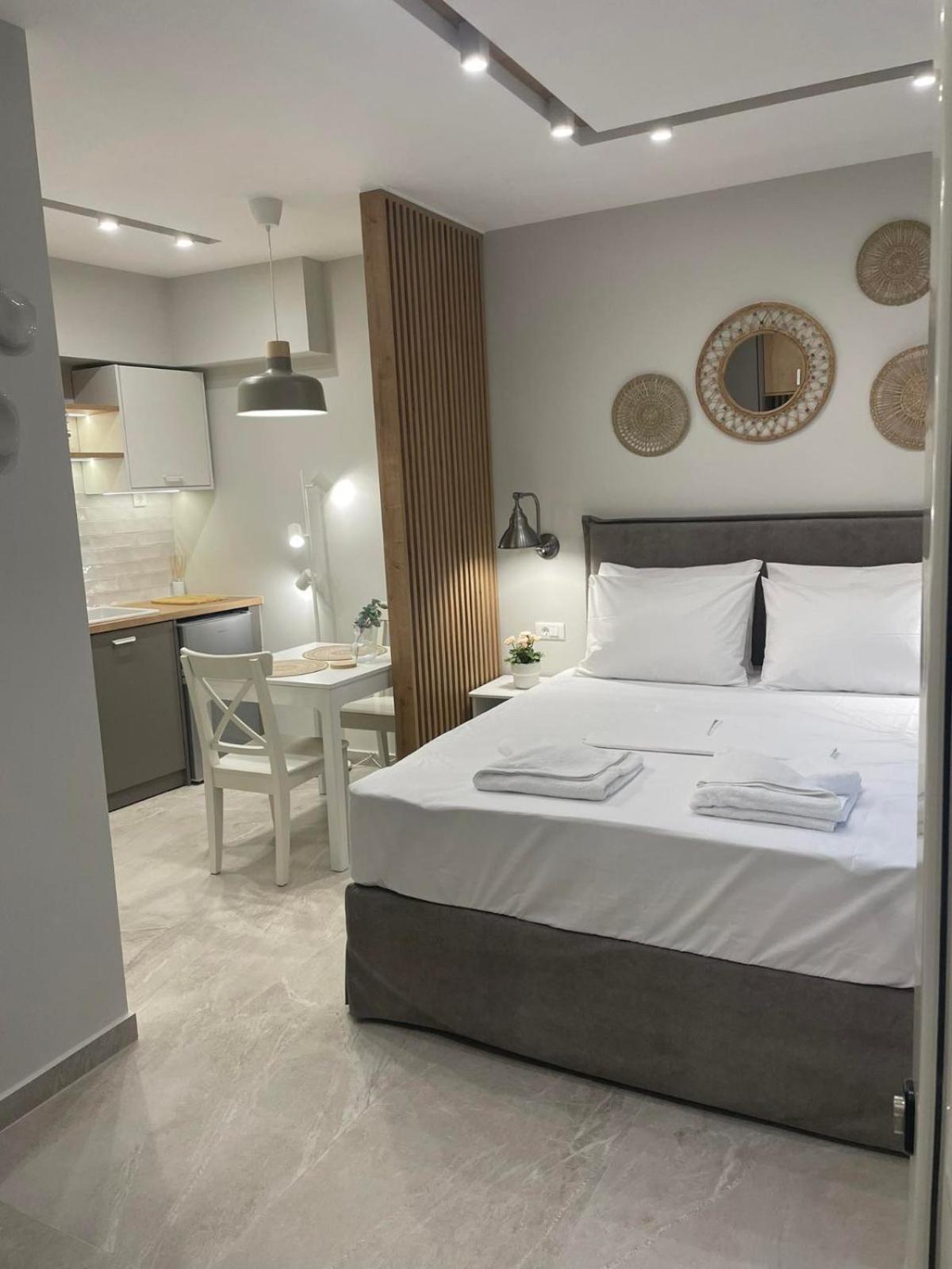 Armonia Small Luxury Apartments Ierapetra  Bilik gambar
